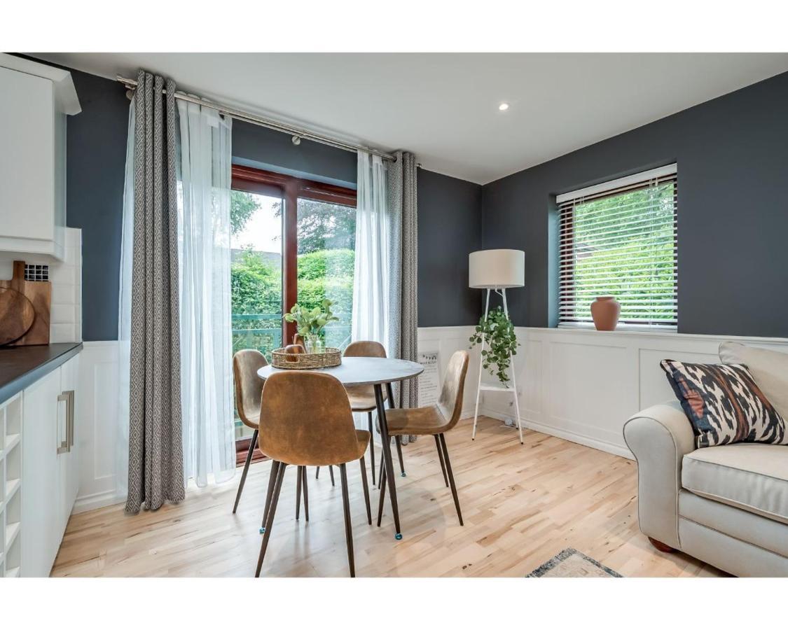 Central Belfast Apartments Windsor Bagian luar foto