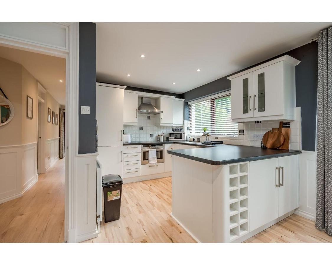 Central Belfast Apartments Windsor Bagian luar foto