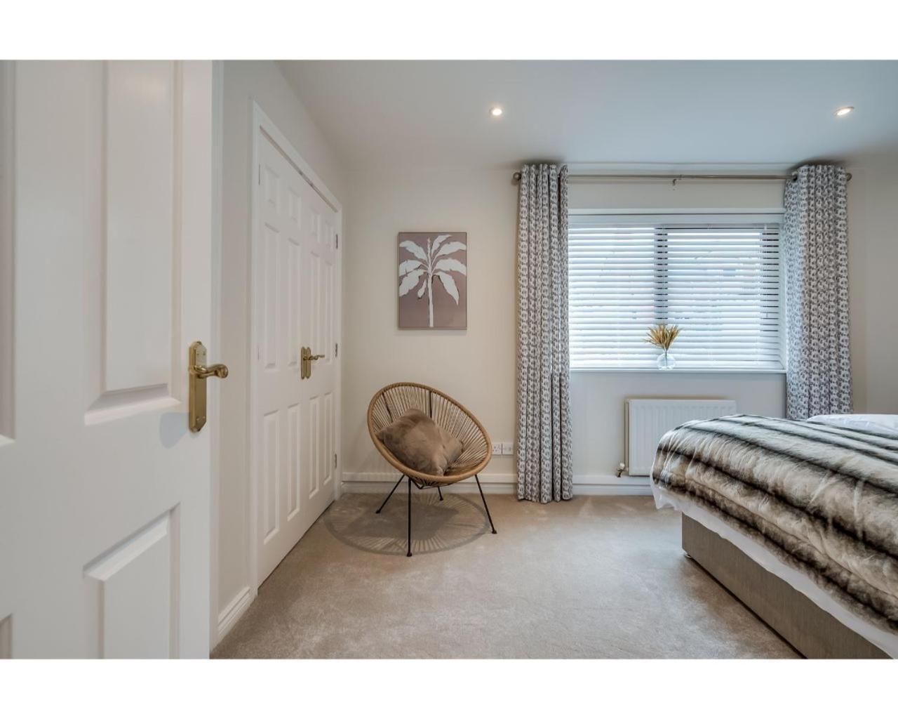 Central Belfast Apartments Windsor Ruang foto